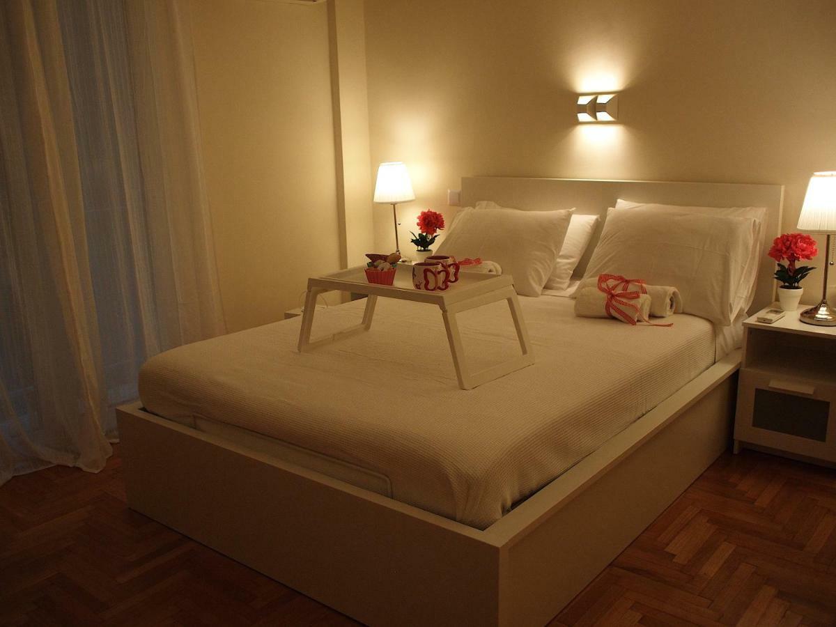 Charming Studio Posh Quartier Athen Eksteriør billede