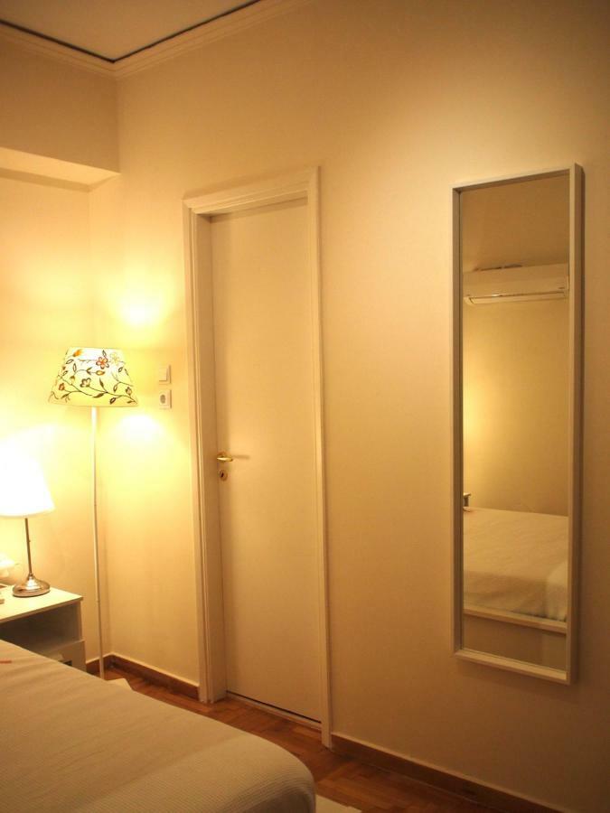 Charming Studio Posh Quartier Athen Eksteriør billede